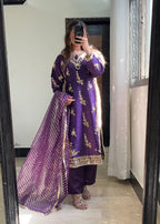 Suits By Sadia Shehnai purple duppatta Women 3pcs