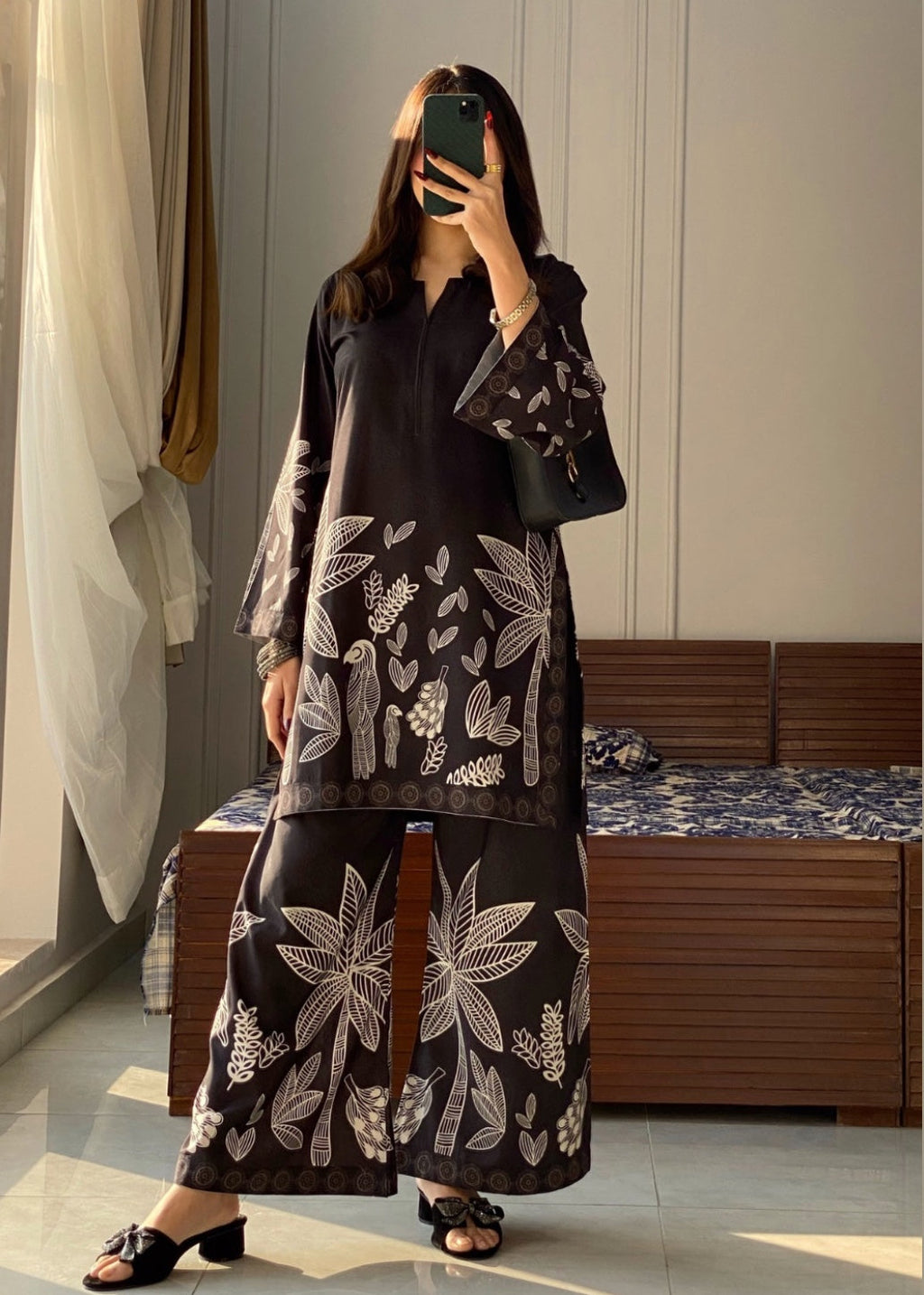 Ayesha B black (jabeen) Women 2pcs