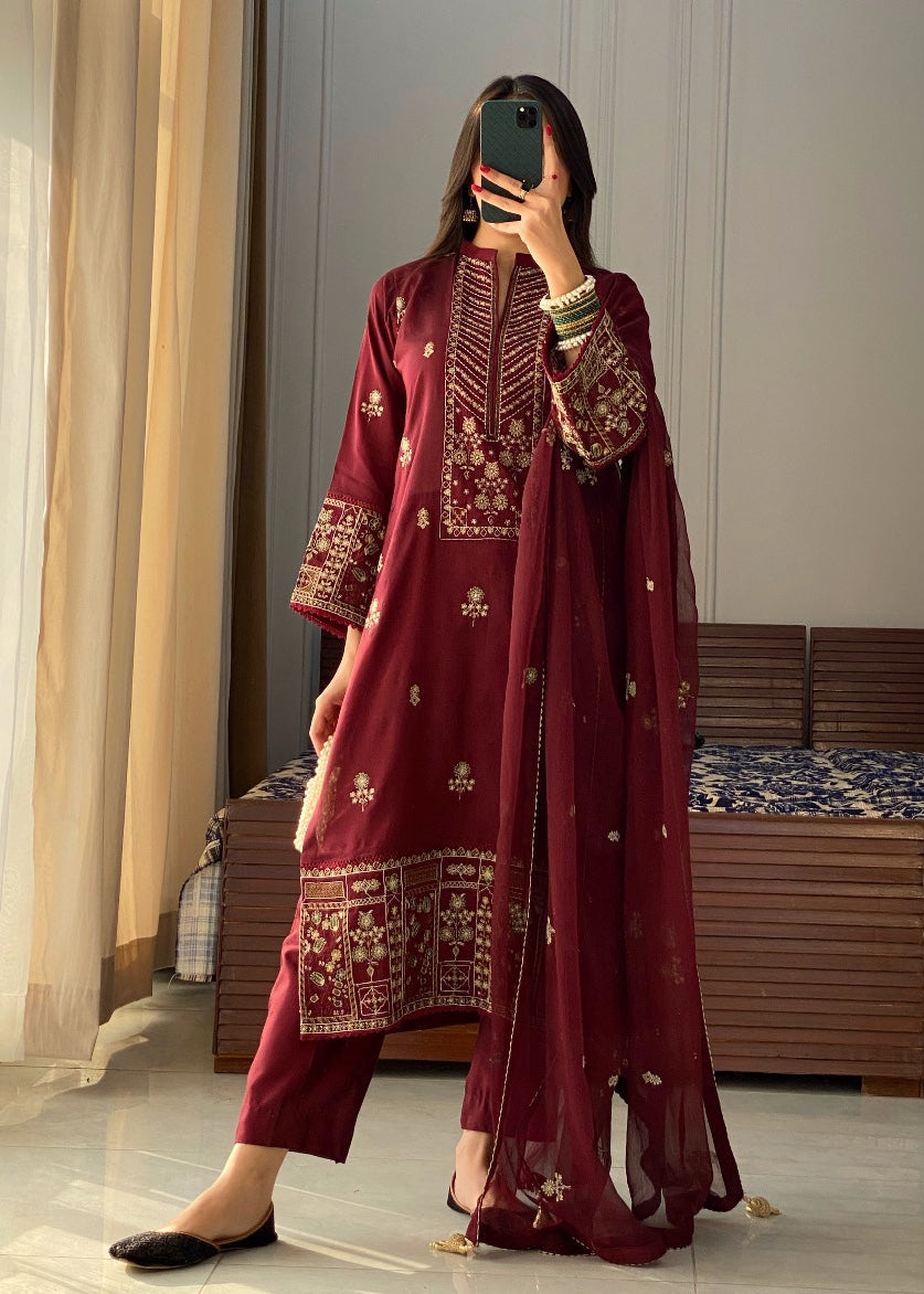 Ayesha B (uzma) Women 3pcs