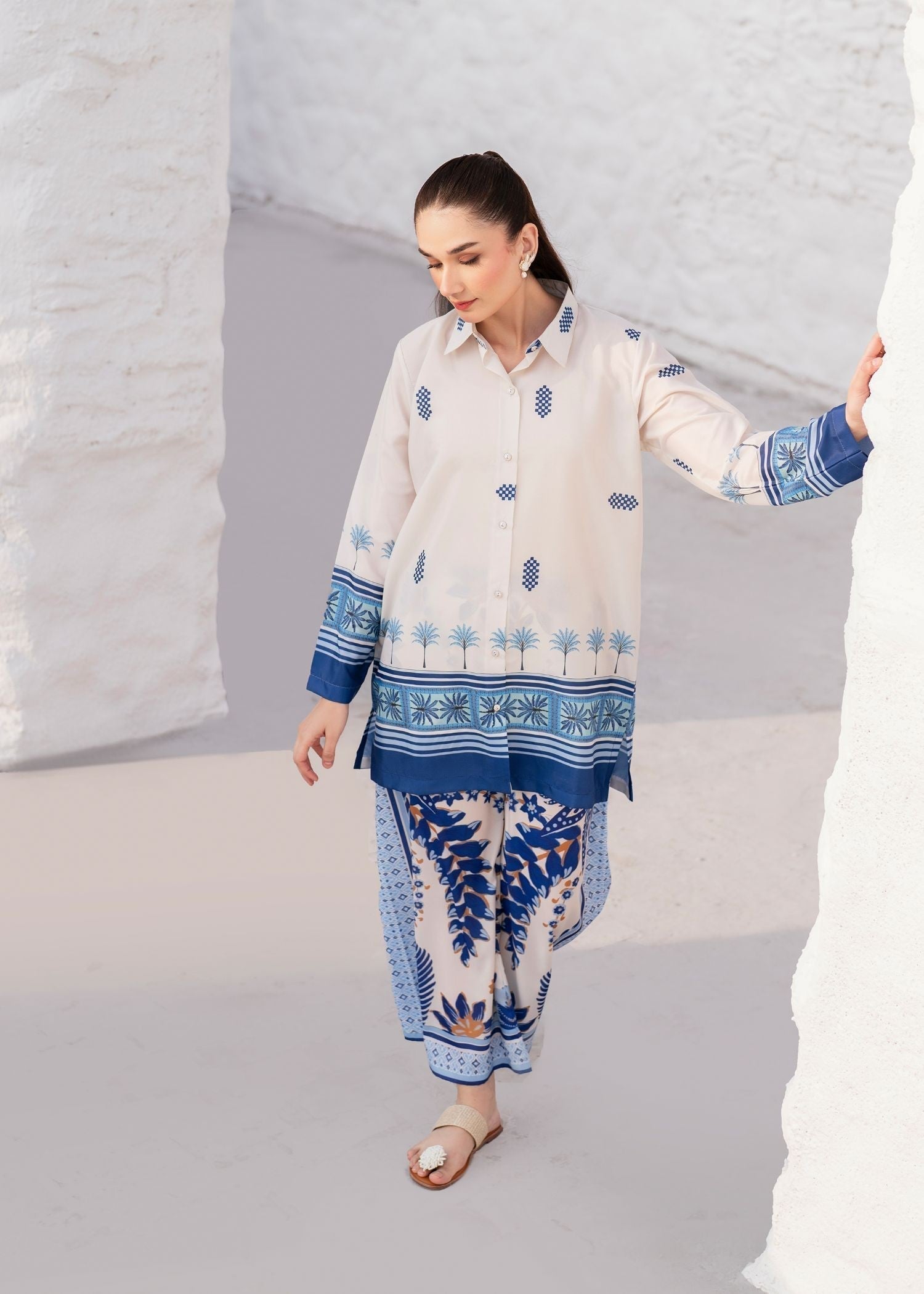 Garnet Clothing Kaimana Women 2pcs