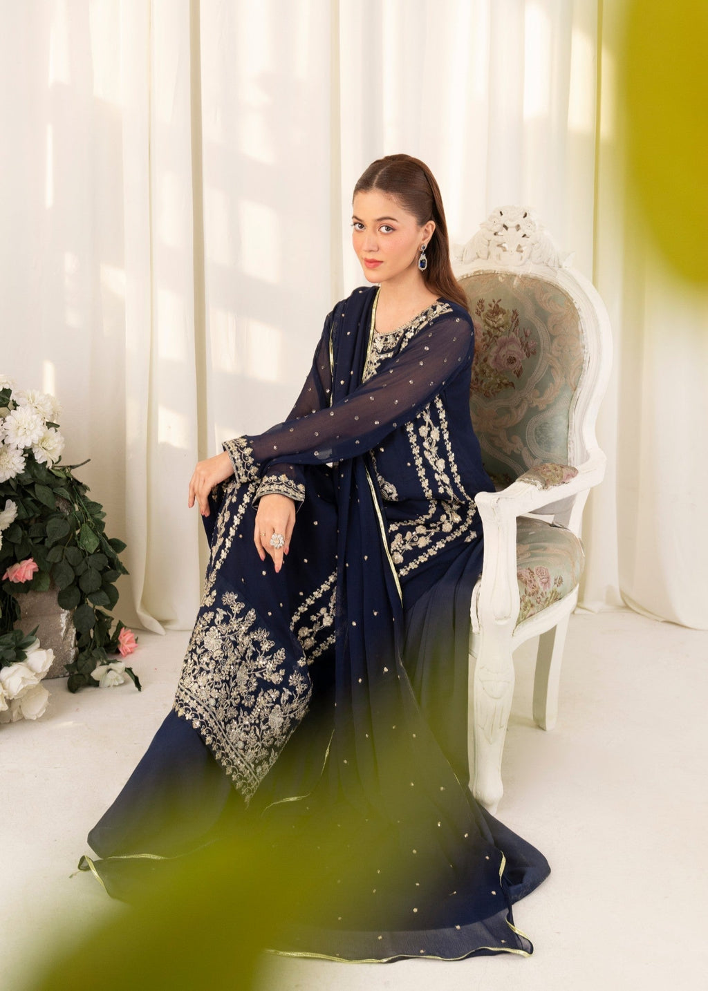 Agha Jaan Studio JUGNI Women 3pcs
