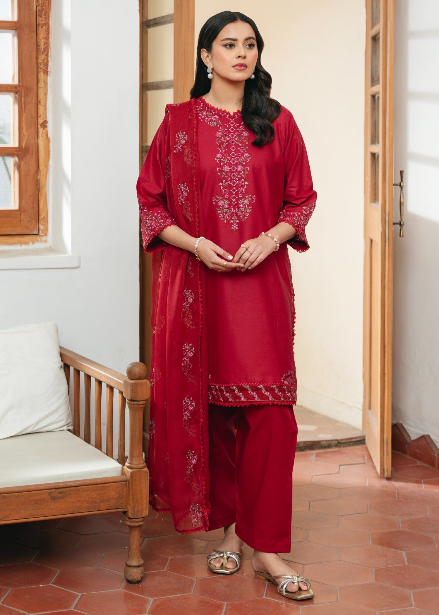 Mannat Carmine Women 3pcs