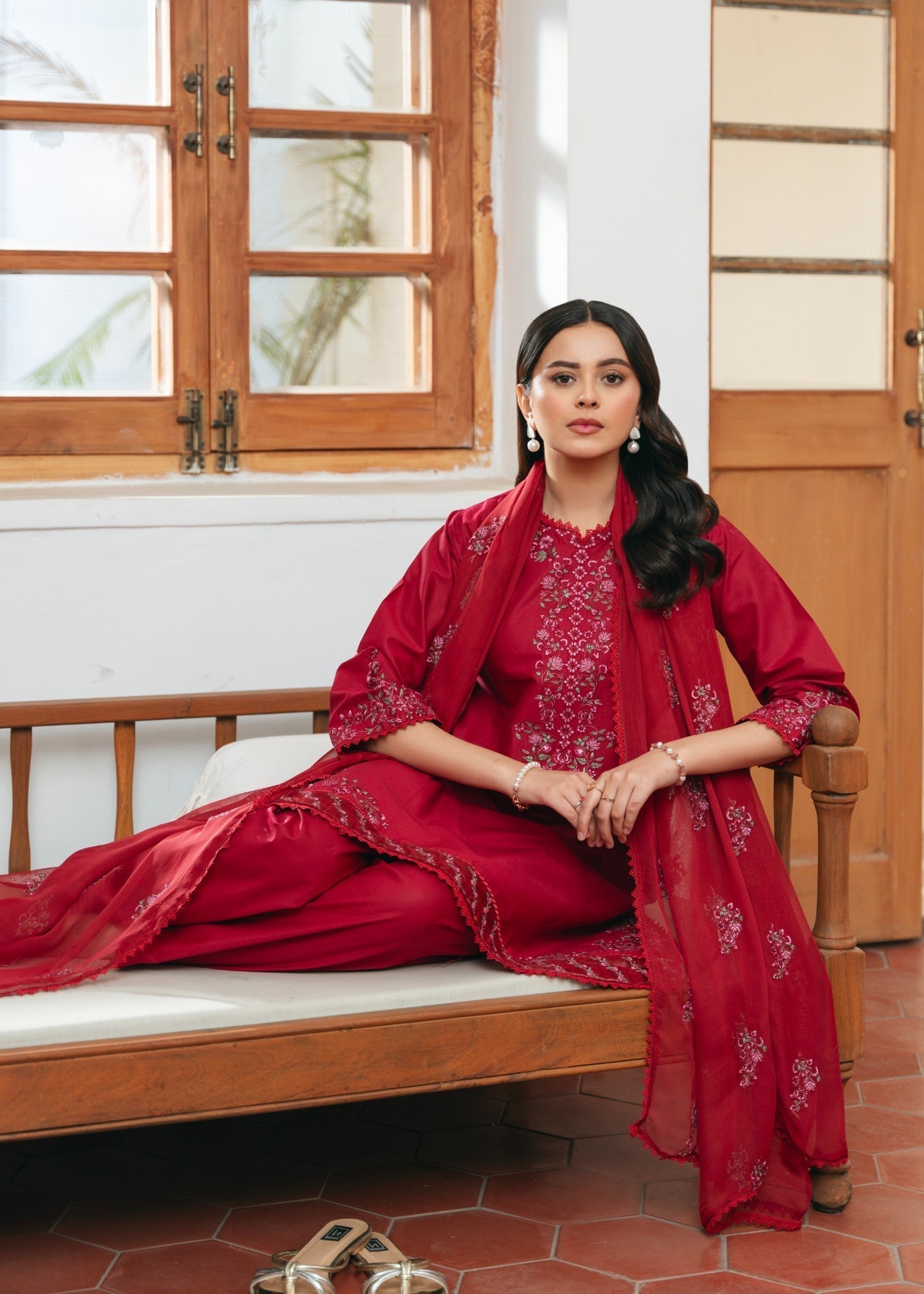 Mannat Carmine Women 3pcs