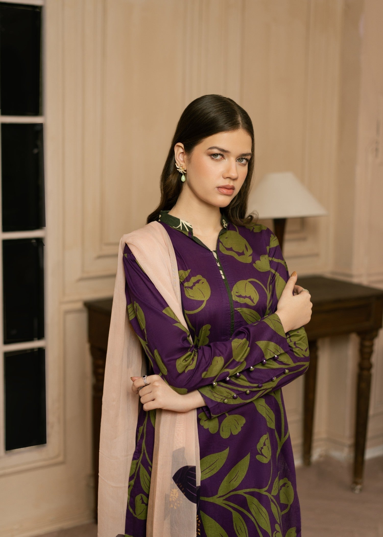 Feathers JISR Women 3pcs