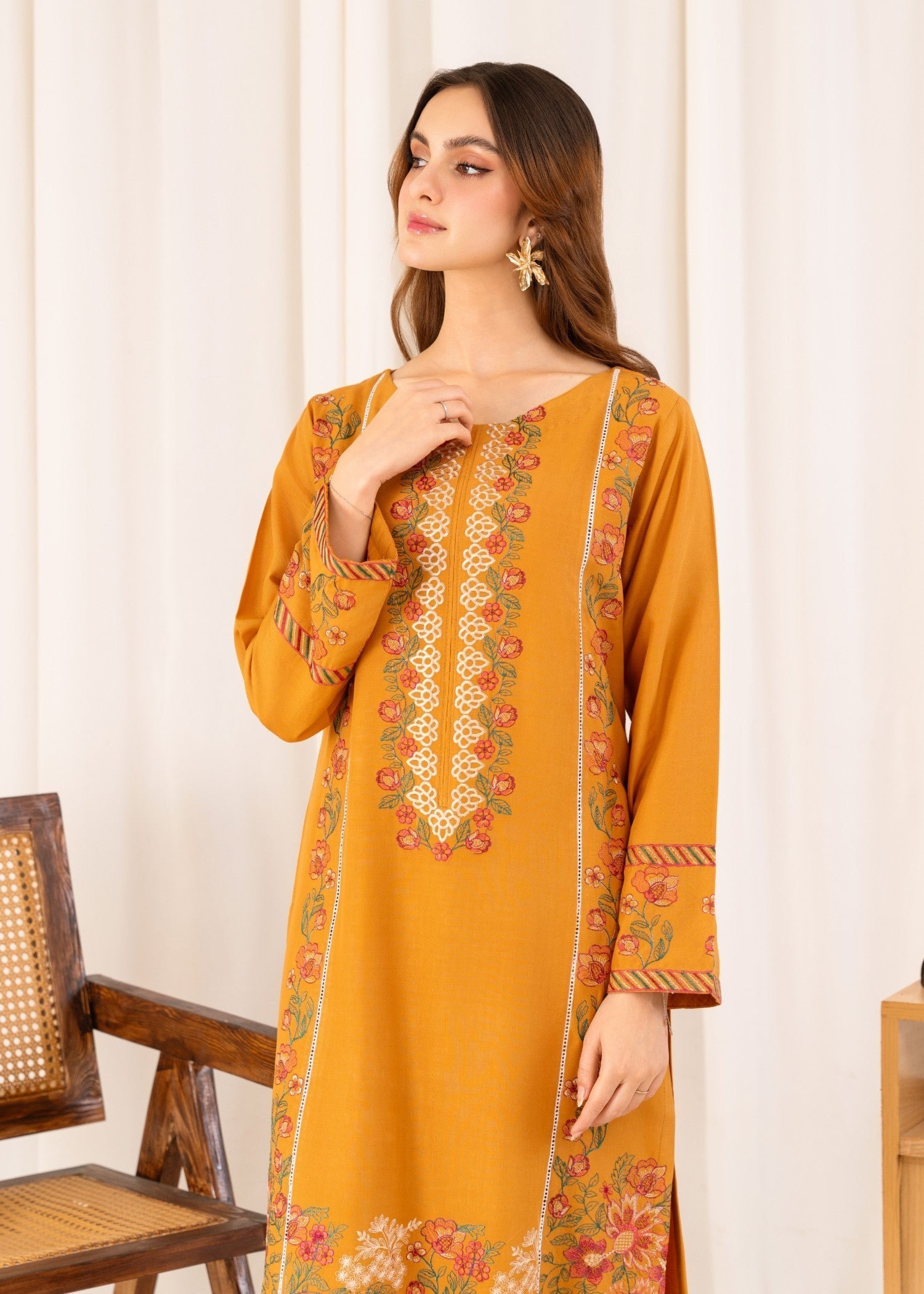 Aster Asmira Women 2pcs