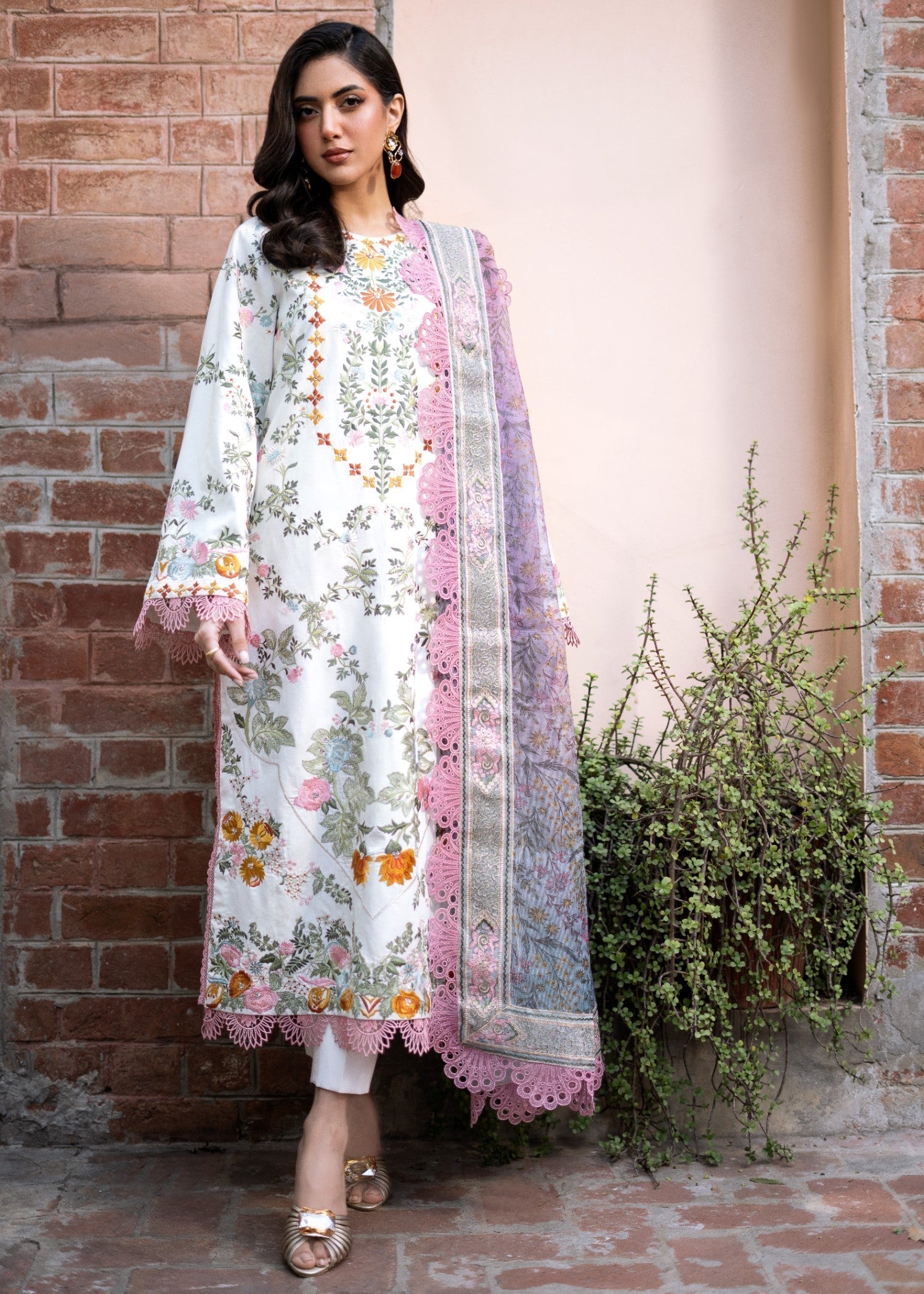 Fozia Khalid LILLY Women 3pcs