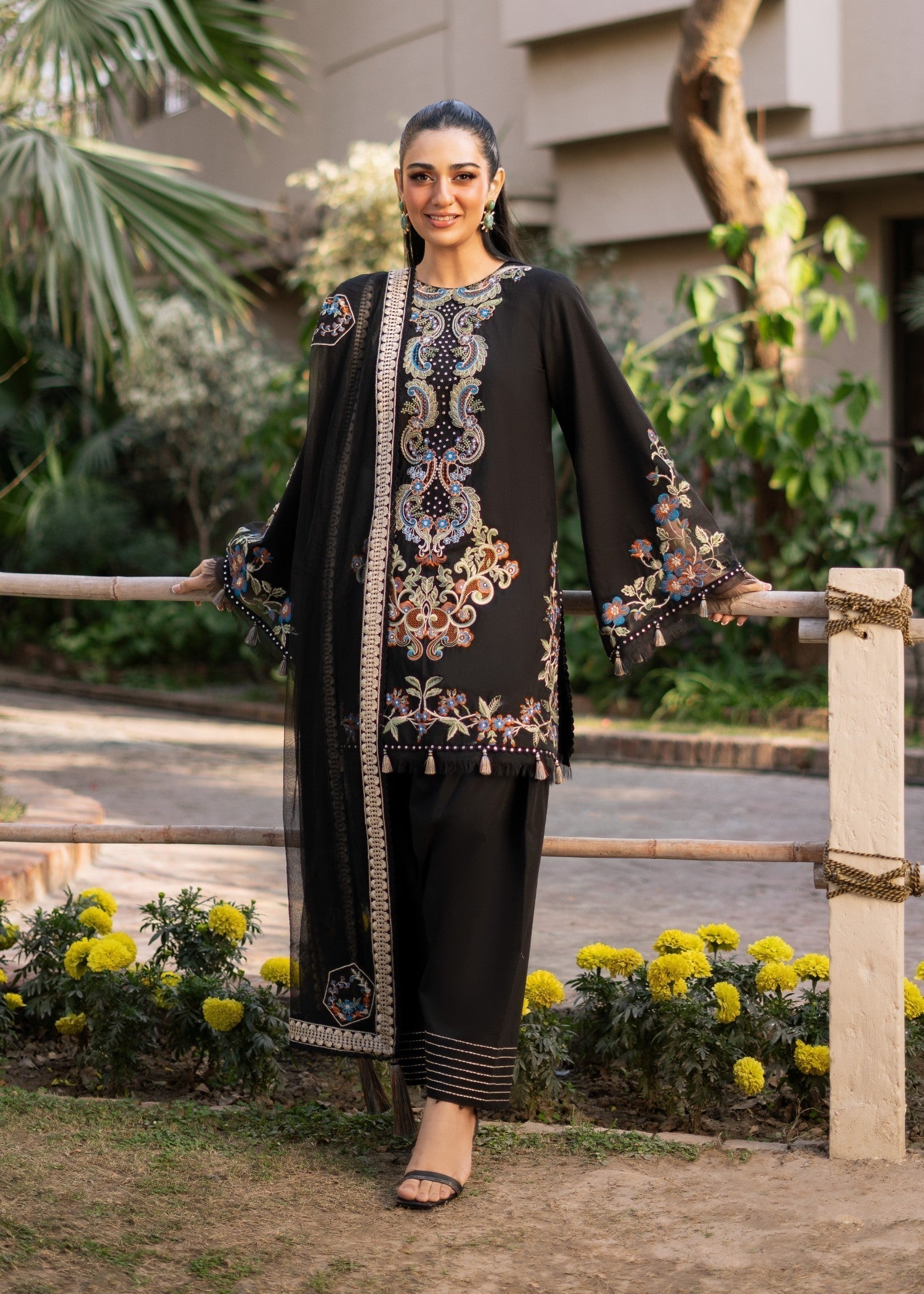 Fozia Khalid BLACK VIOLA Women 3pcs