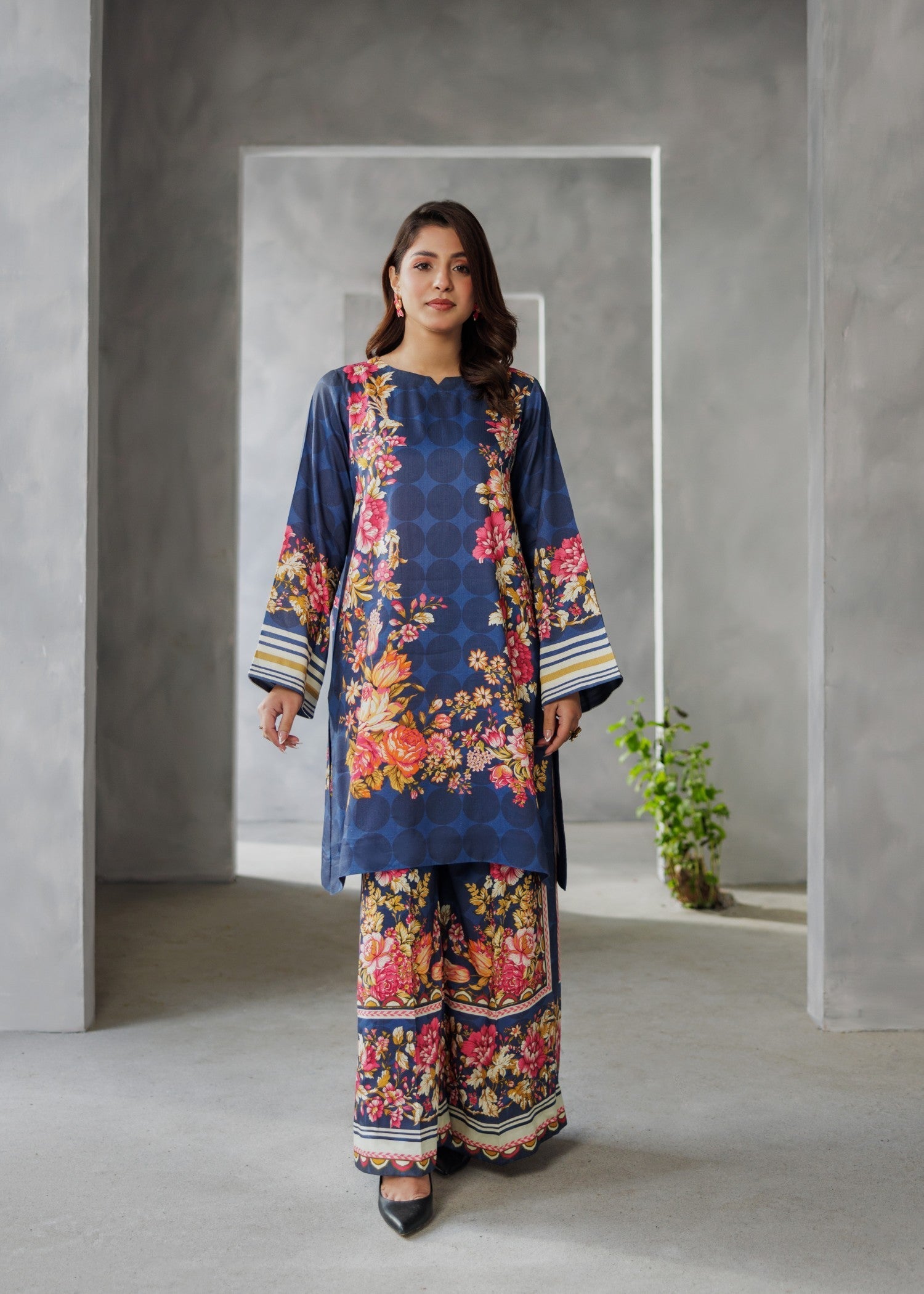 Miandad Fabrics Cobalt Dream Day out Women 2pcs