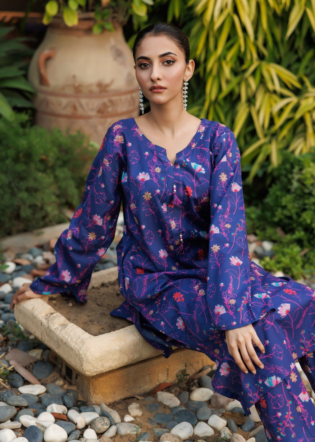 Zarasi Eclipse Blossom Stitched Lawn Suit Women 2pcs