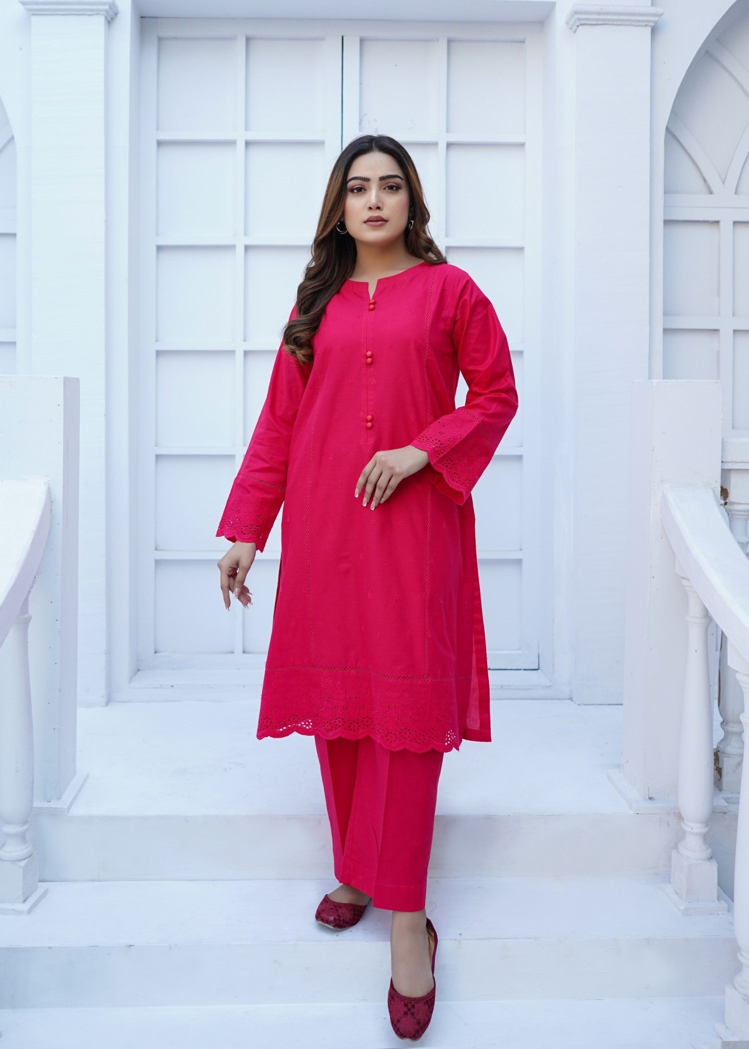 Yolo Pret Schiffli Border Embroidered Lawn JASHAN S25 0008 Women 2pcs