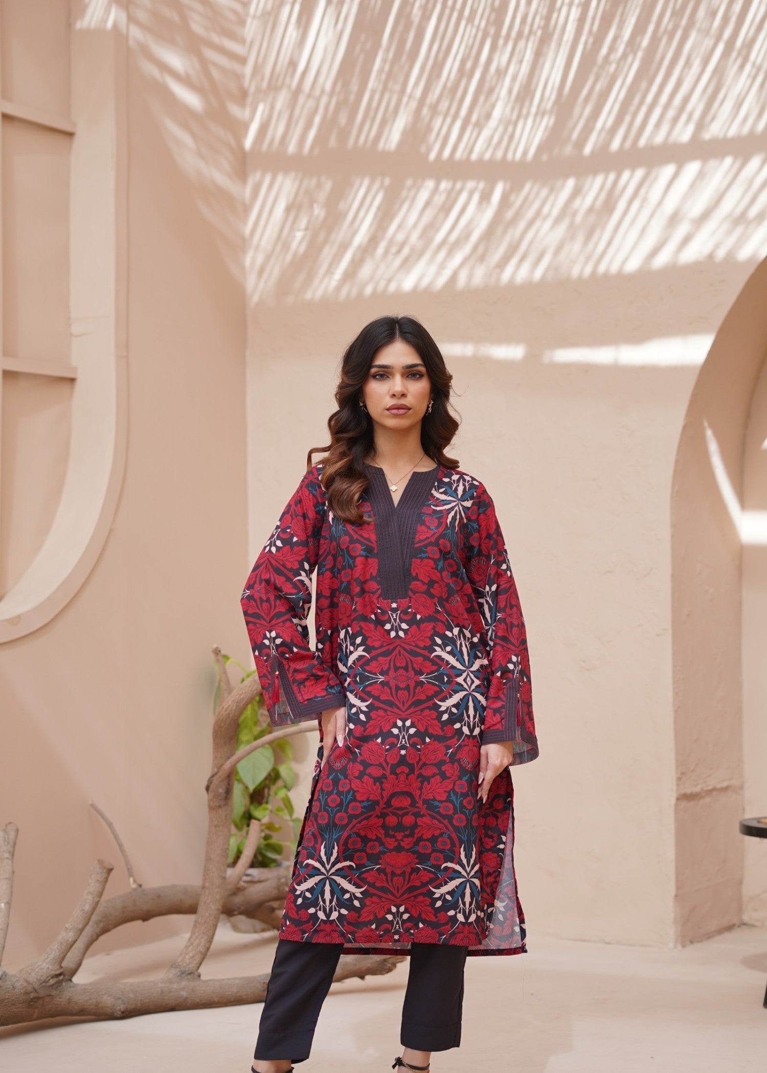 Nairah Crimson Women 2pcs