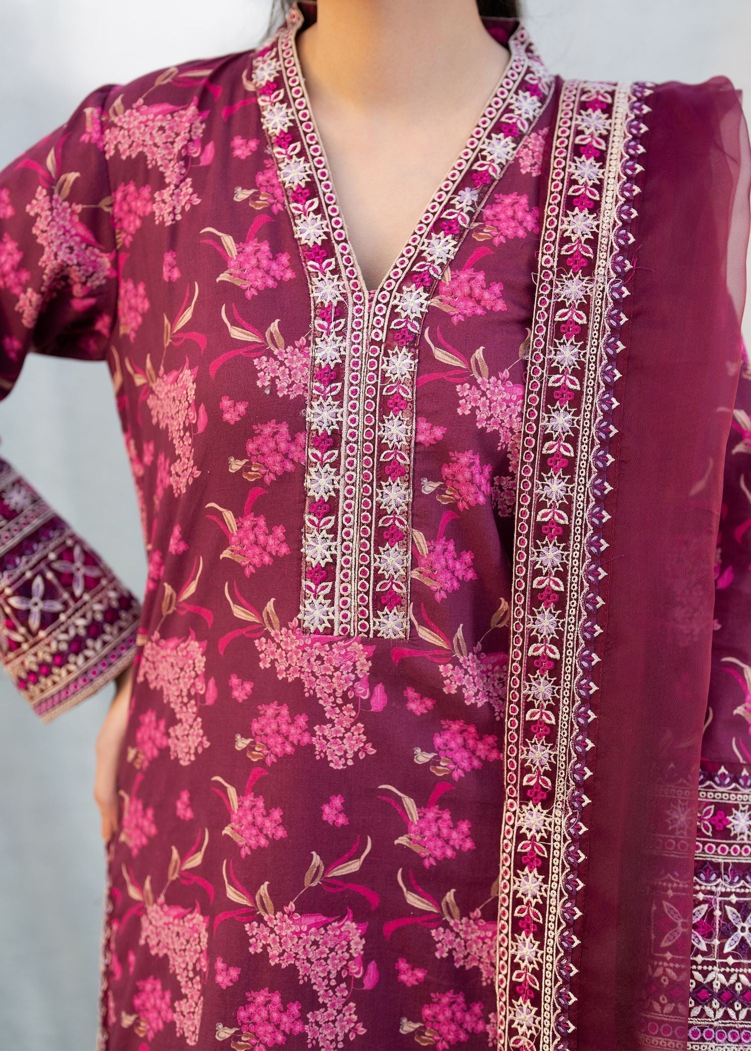 Garnet Clothing Rosewood Charm Women 2pcs