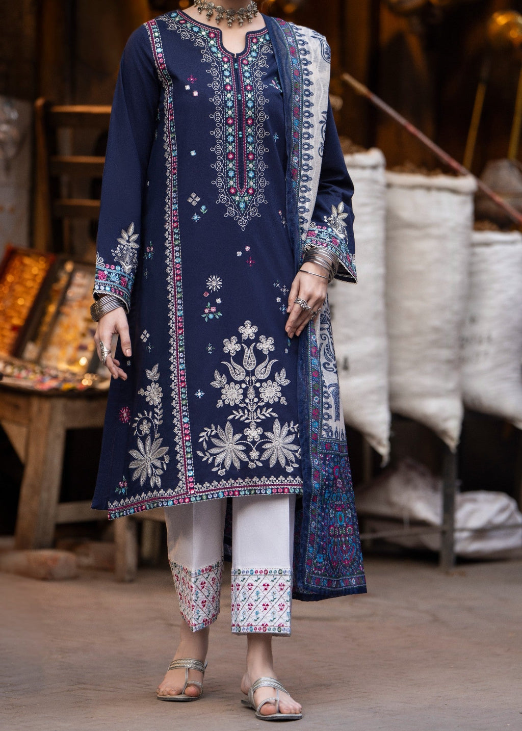Casual Lite Bazaar D13 Women 3pcs