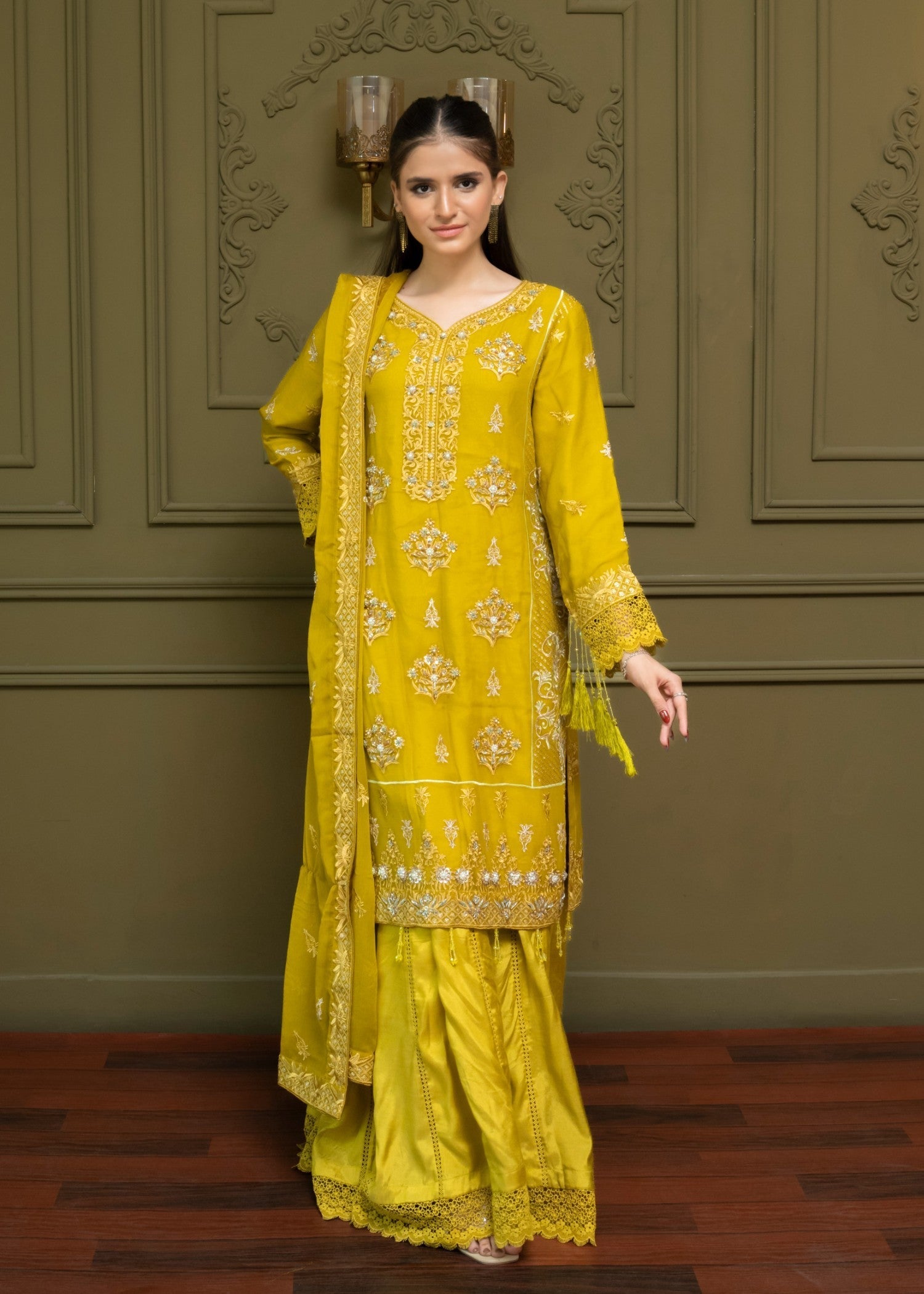 Adam's Couture MIRAB Women 3pcs