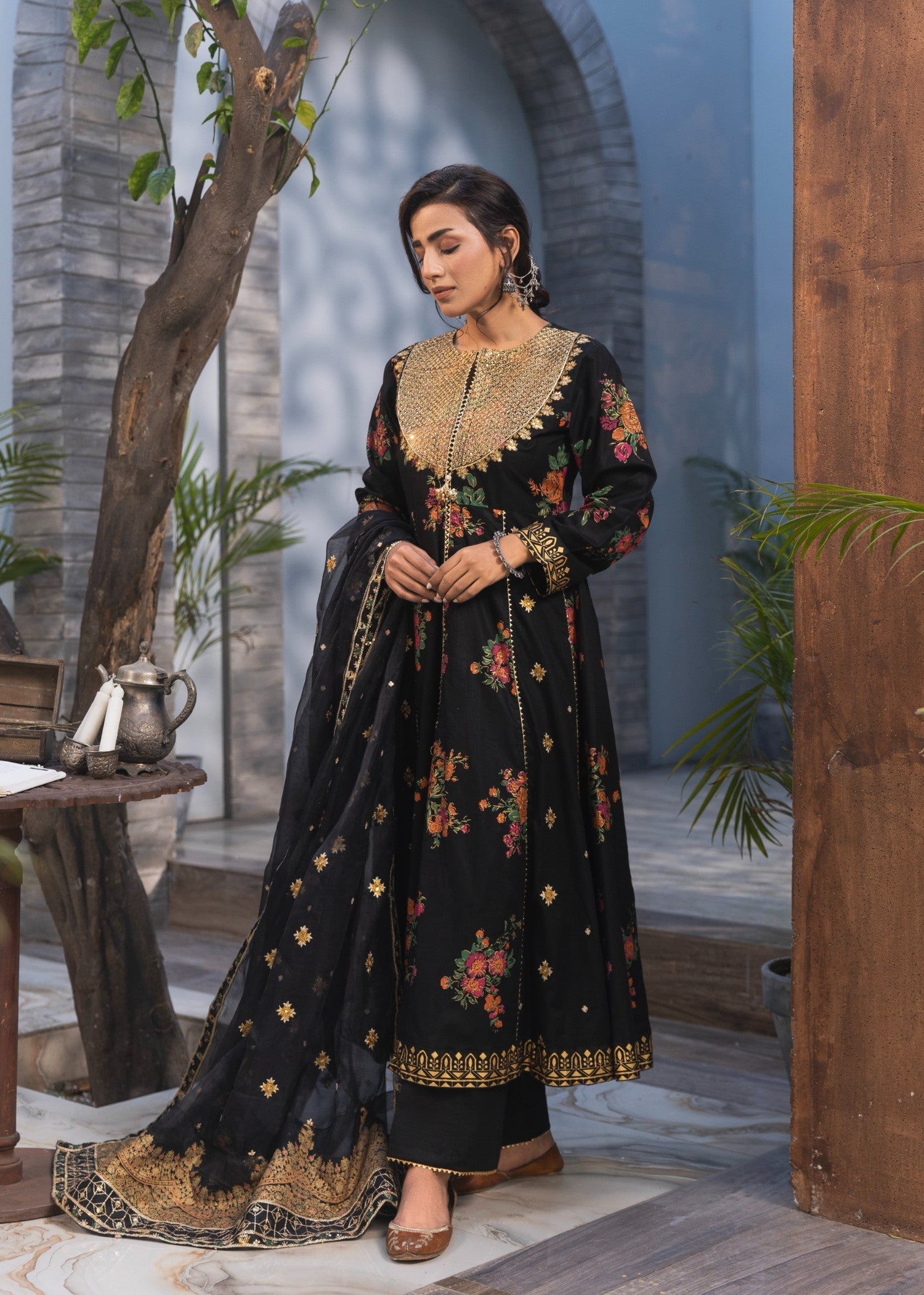 Costumo Diya Women 3pcs