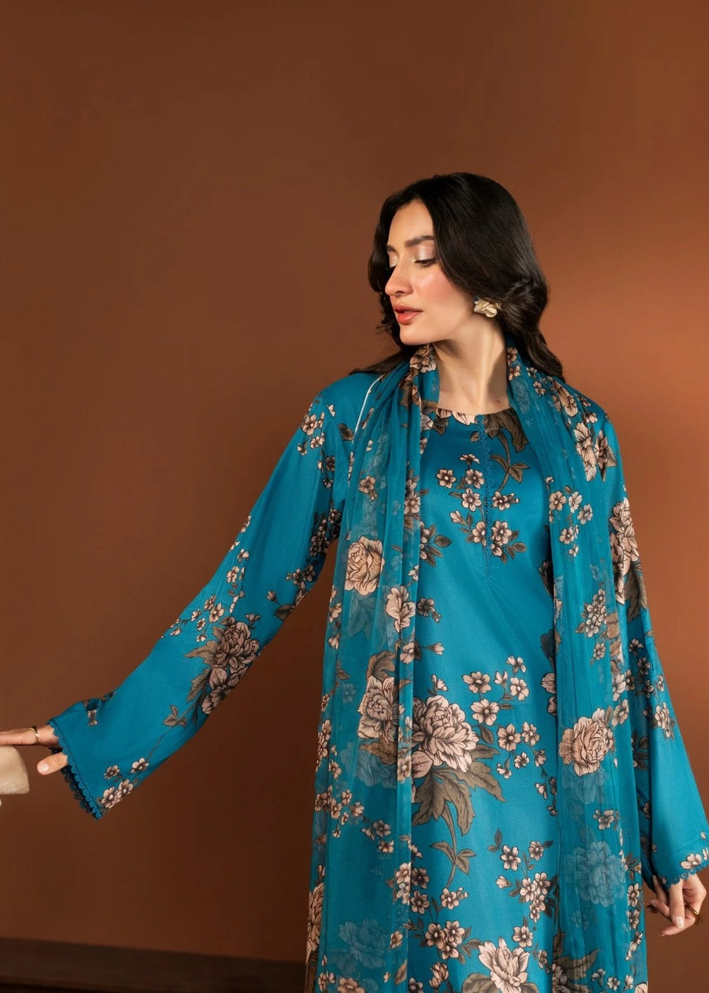 Feathers ELARA Women 3pcs