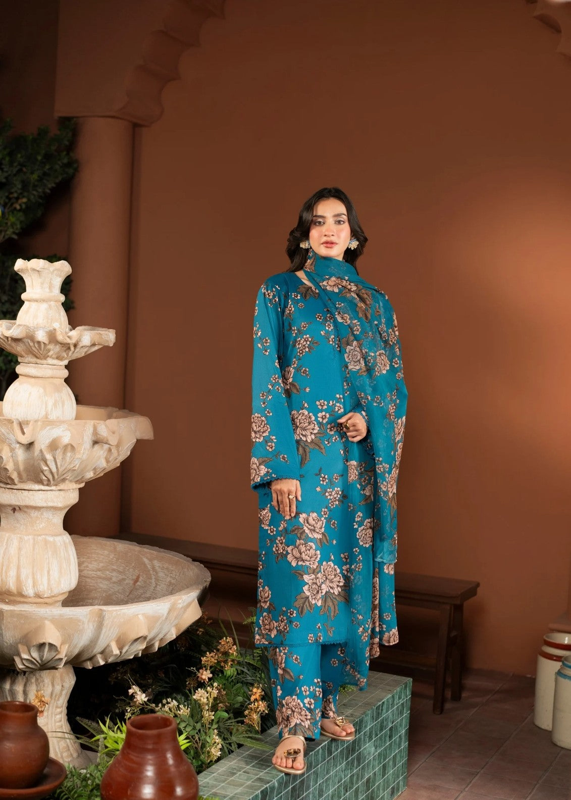 Feathers ELARA Women 3pcs