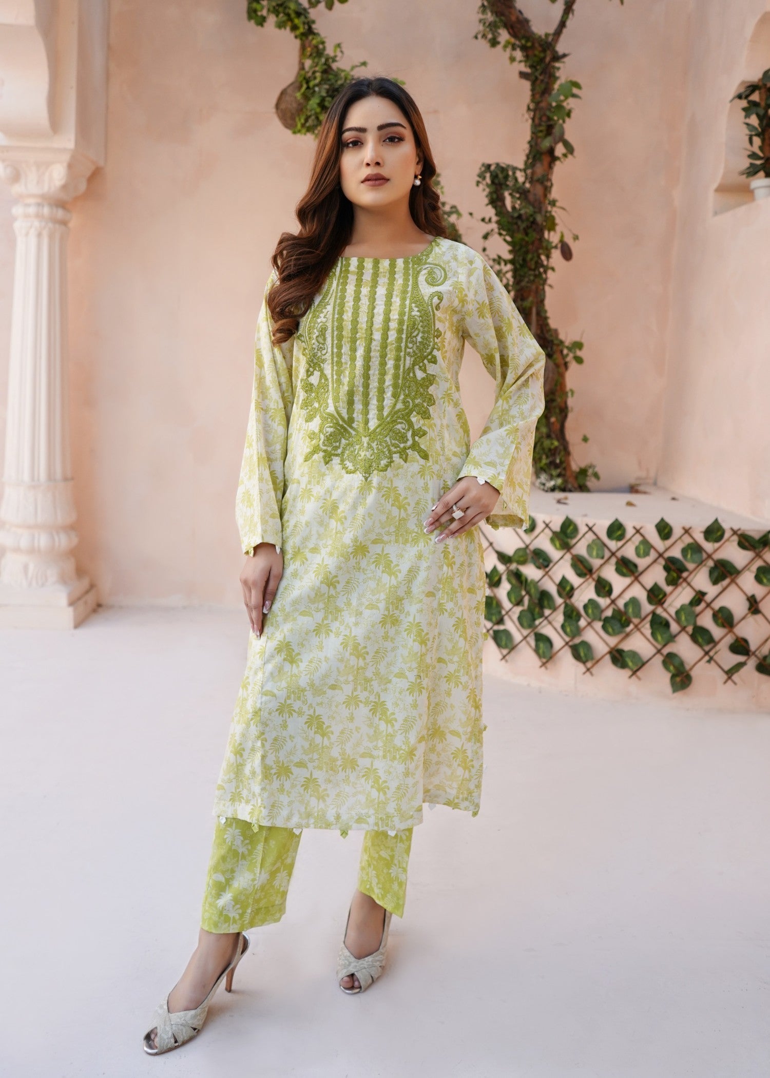 Yolo Pret Embroidered & Digital Print Lawn JASHAN S25 0052 Women 2pcs