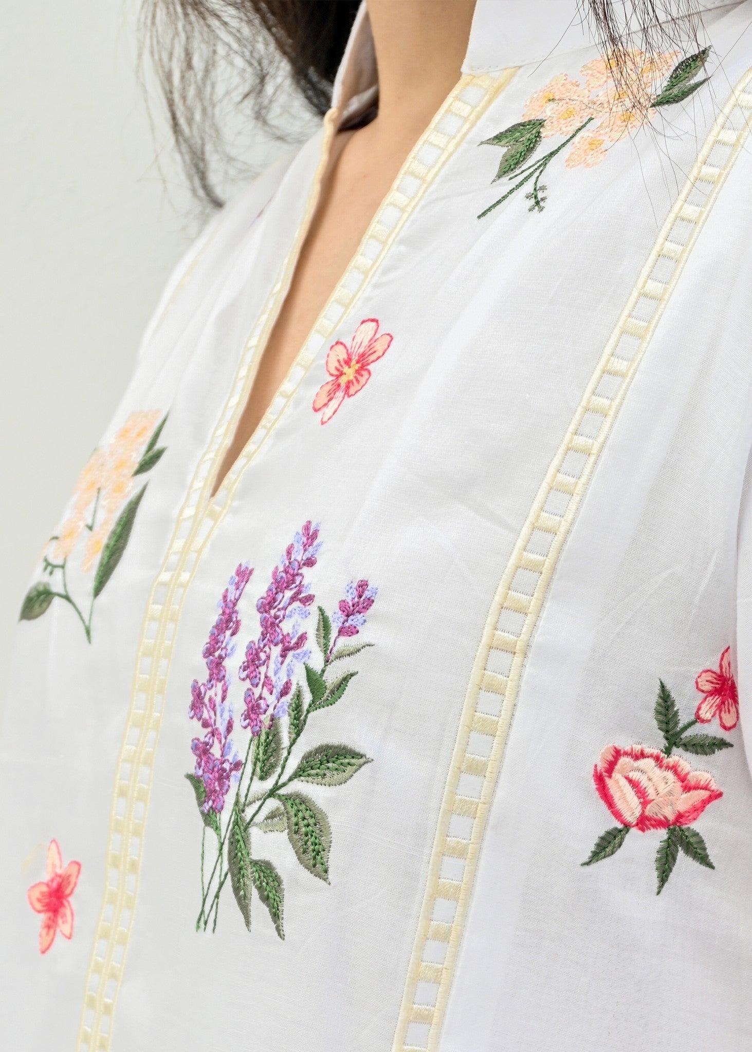 Musani Embroidered Lawn White (Pret) Women 2pcs