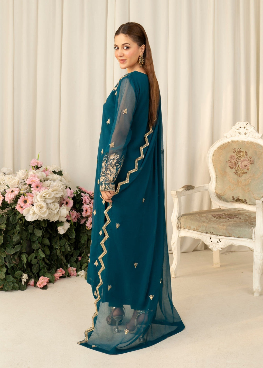 Agha Jaan Myra Women 3pcs