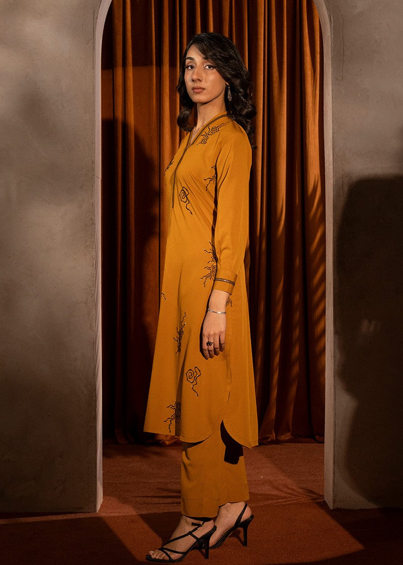 Kross Kulture Embroidered Crepe Solid Suit KE 01450 ST Women 2pcs