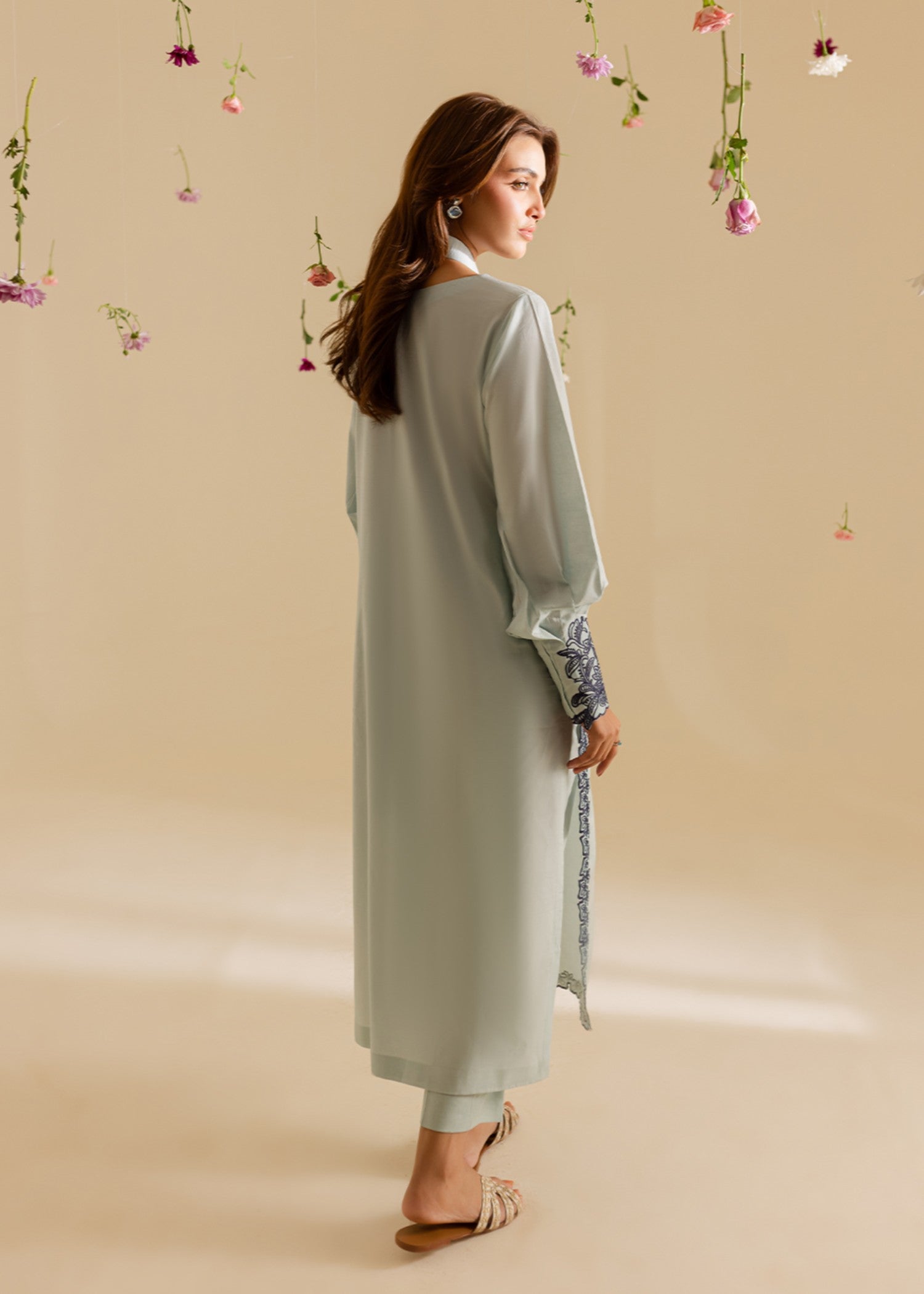 Mahnur Crystal | Pret Women 2pcs