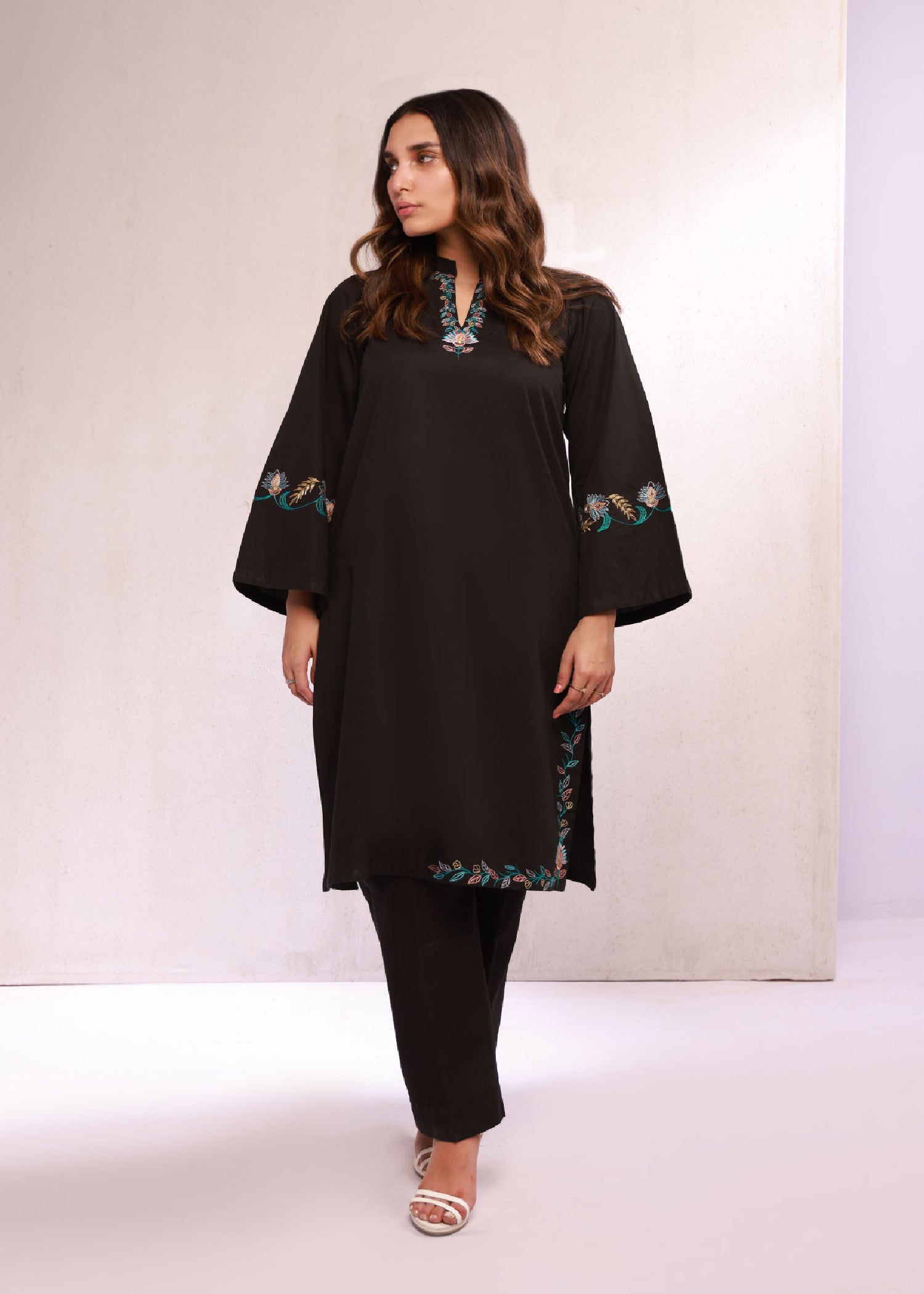 Kurta Corner Midnight Women 2pcs