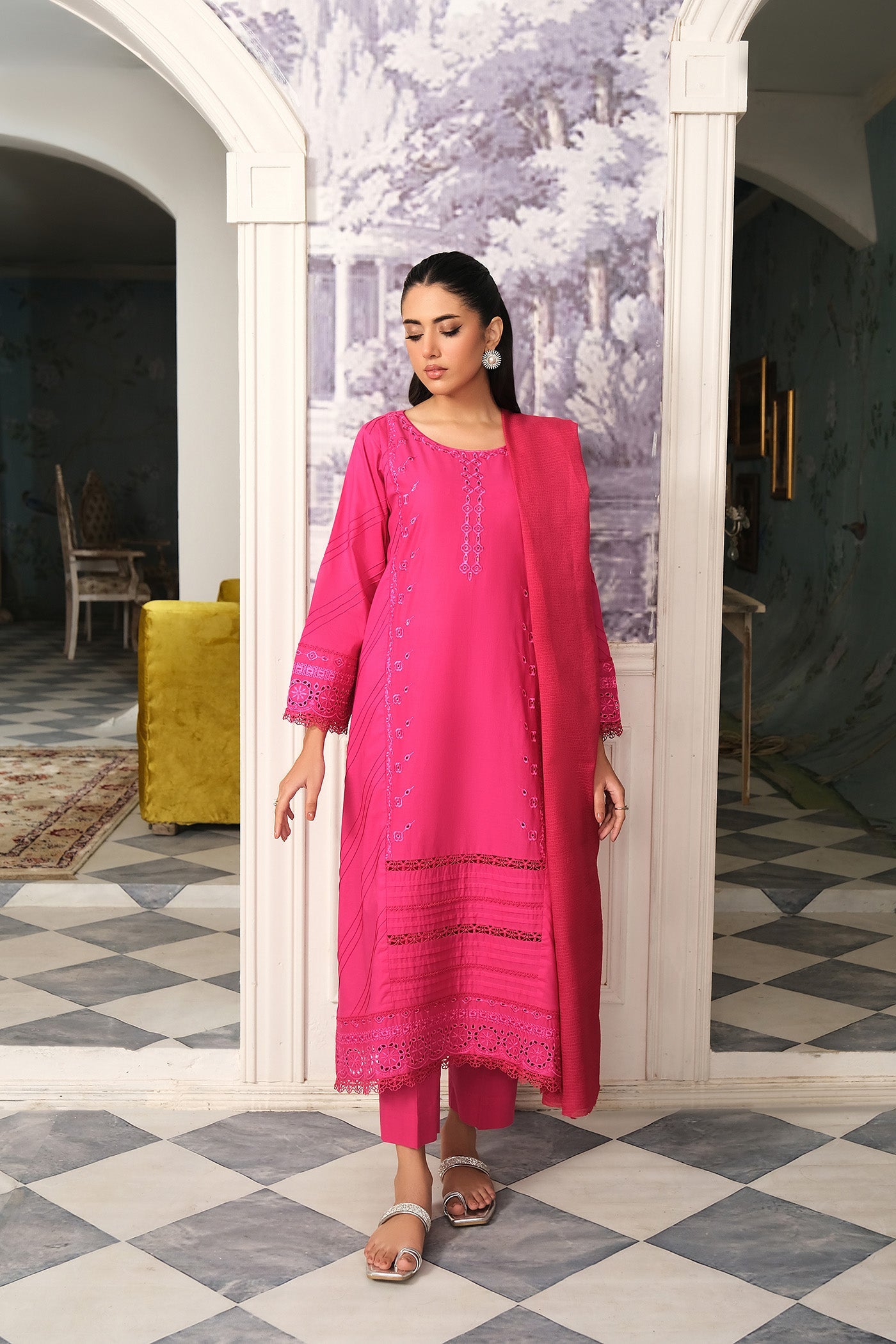 Buzzazi Bright Pink Embroidered Suit Women 3pcs