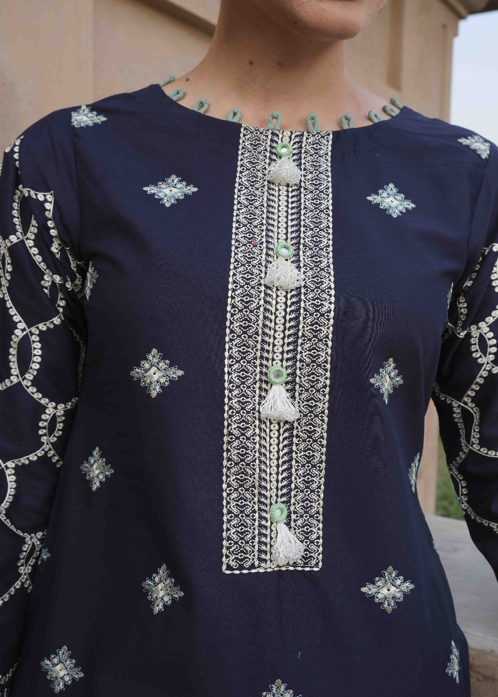 Nayaa's Sapphire Women 3pcs