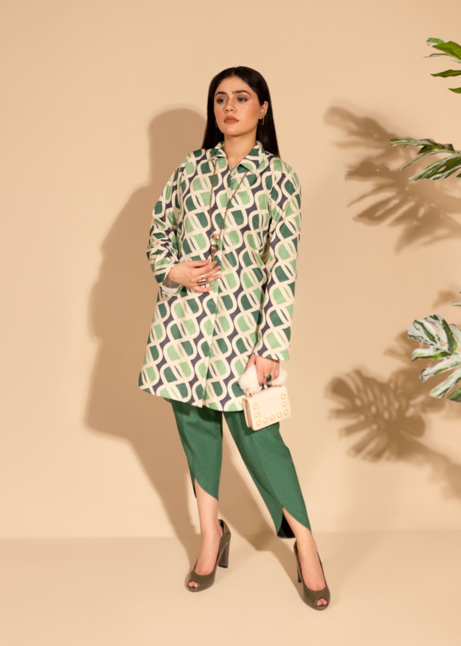 Fozia Khalid Emeraude Women 2pcs