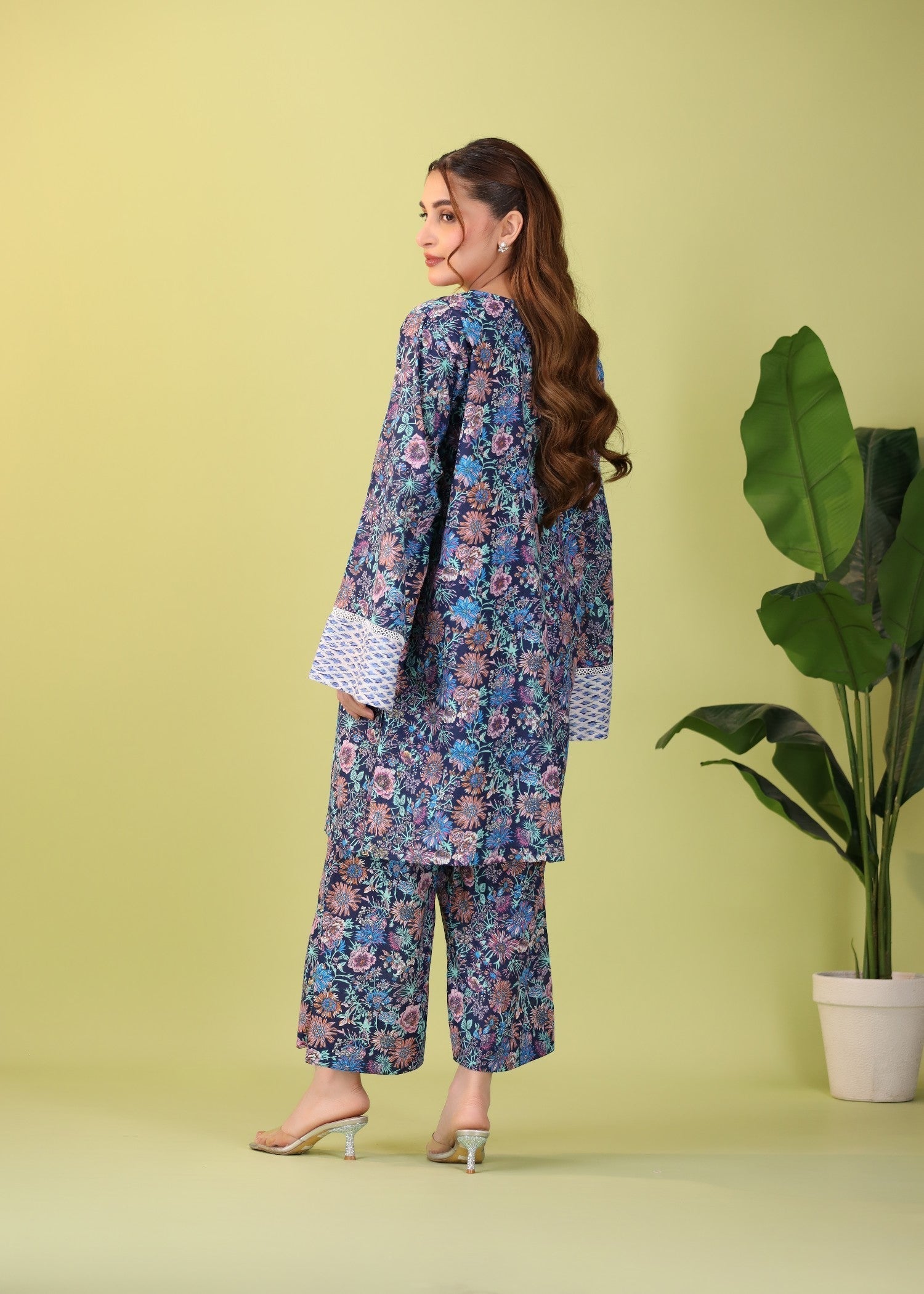 Mhw MIDNIGHT MEADOWS Women 2pcs