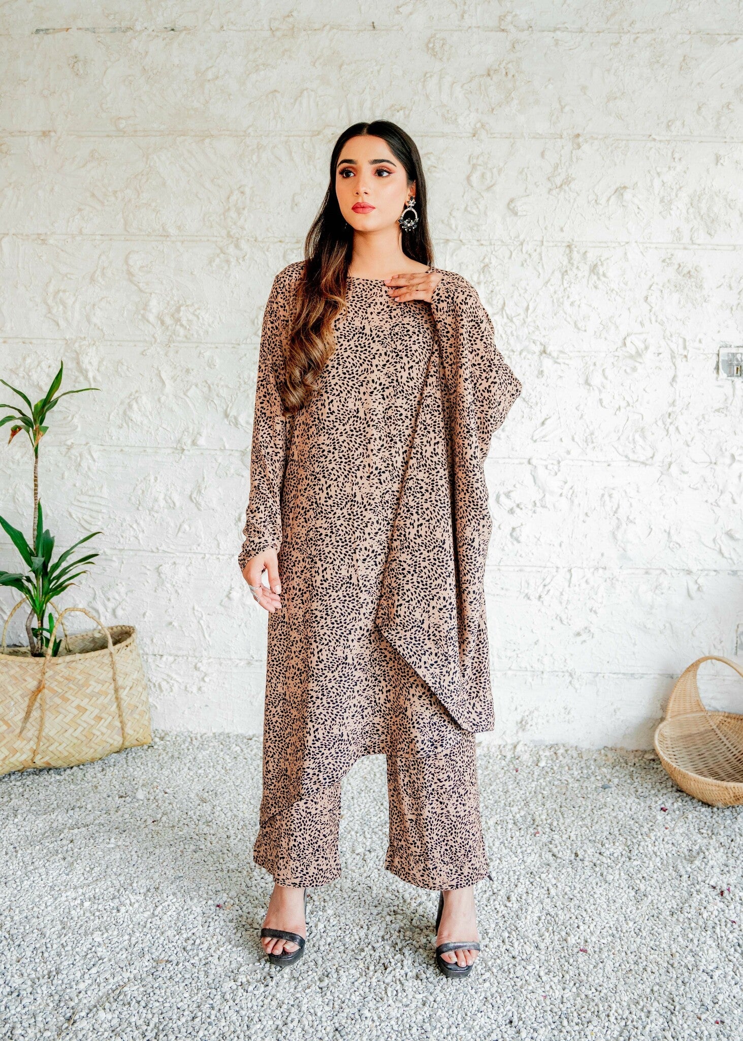 Laiba Mir Garnet Women 2pcs