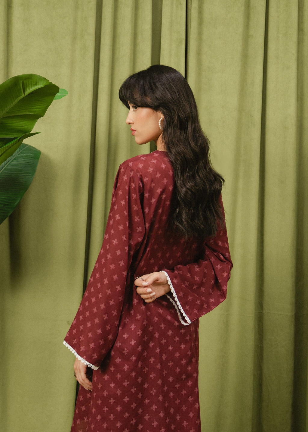 Buzzazi Maroon Chunri Printed Suit Women 2pcs