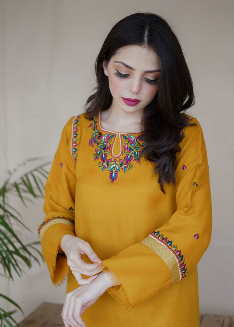 Aisling By Nirmal Mustard Pashmina Women 2pcs