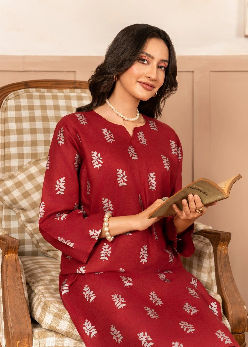 Chaudhary Arts Saleha mahroon printed Women 2pcs