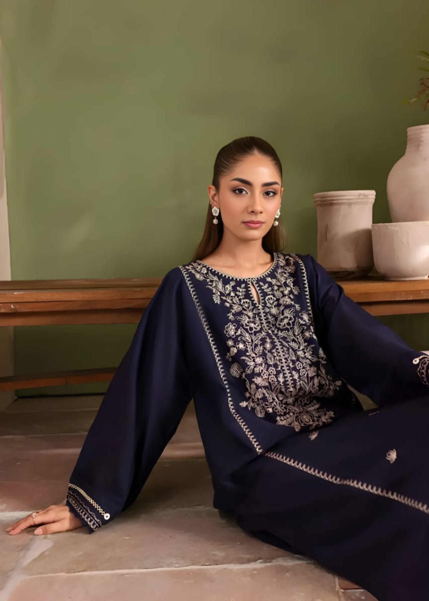 Shehroz Fashion Haya lawn embroidery suit Women 2pcs
