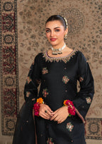 Maira Fashion Black embroided kurta set Women 3pcs