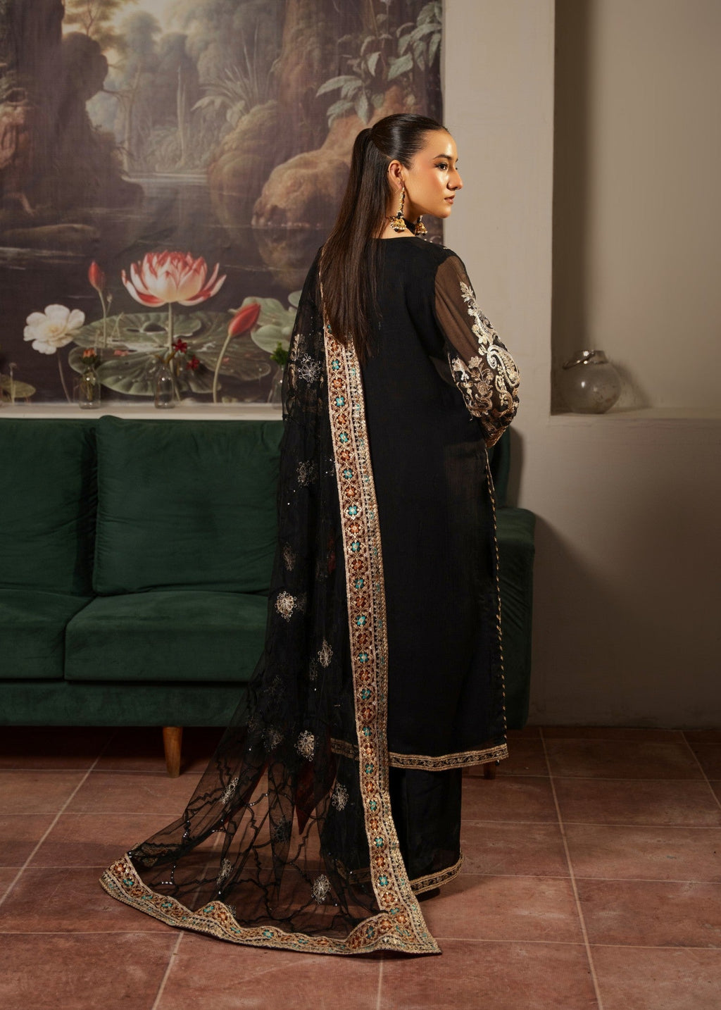 Solo Outfits Dhoom Women 3pcs