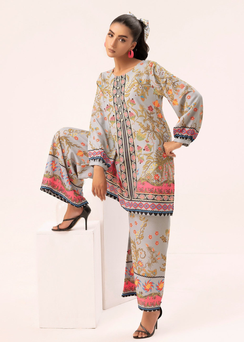 Aik Pret Mystic Garden CRP25 038 Women 2pcs