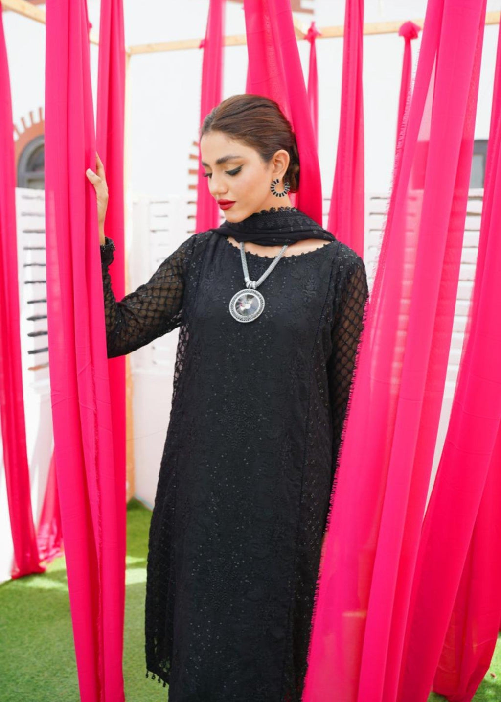 Zarratun. Black Embroidered Women 3pcs