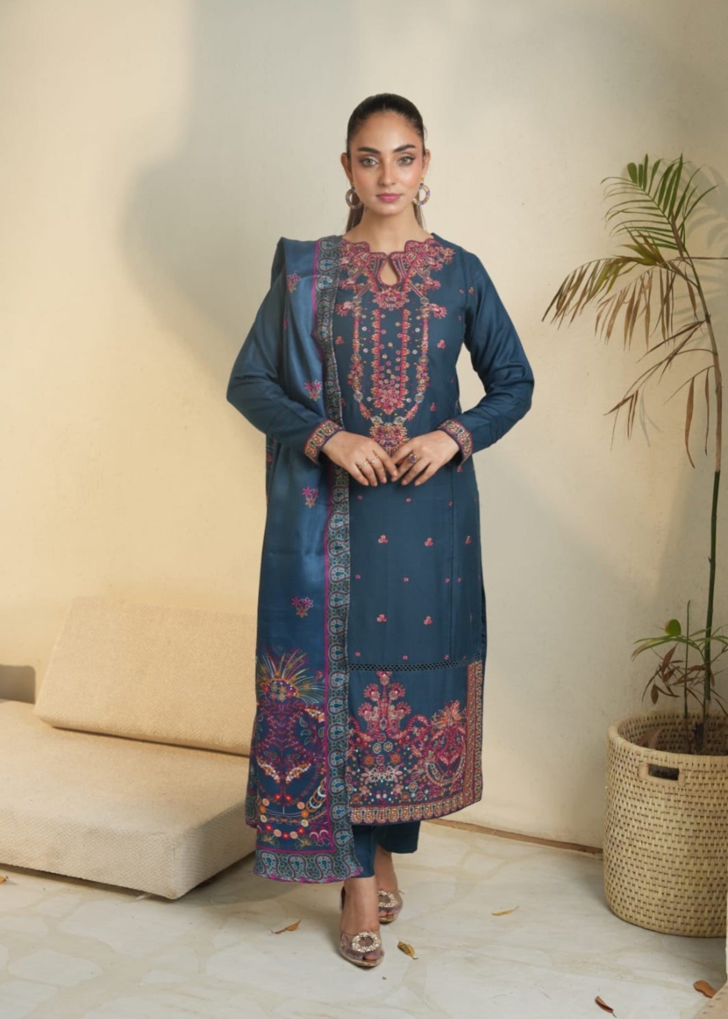 Designer Rack Dhanak luxury embraided zink Women 3pcs