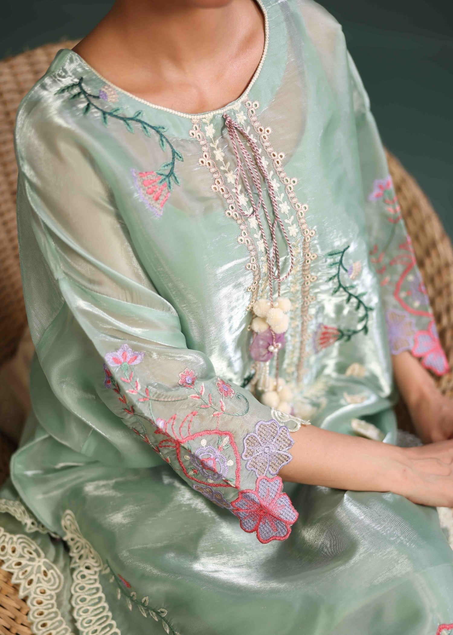 Costumo Dusty Charm Women 3pcs