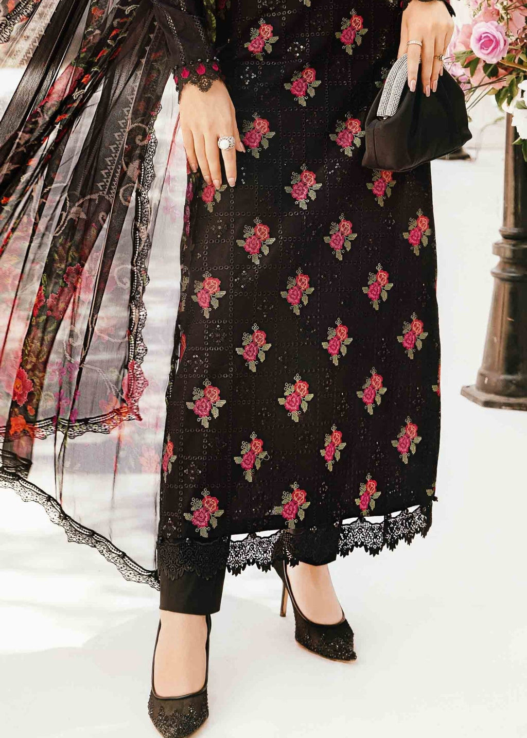 Maria B V2 MPT 2601 B Women 3pcs