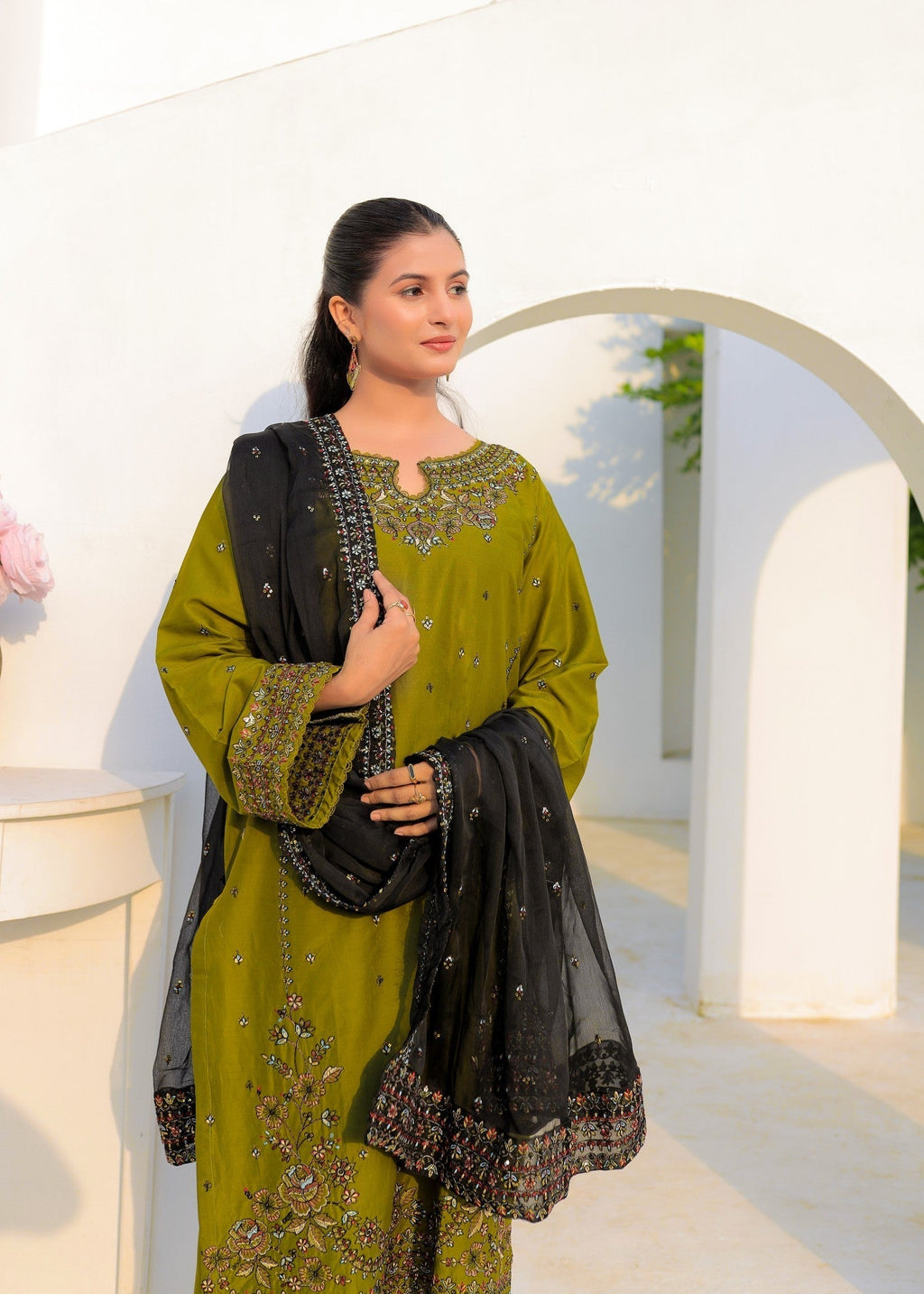 Shehroz Fashion EZZAL EMBROIDERY SUIT Women 3pcs