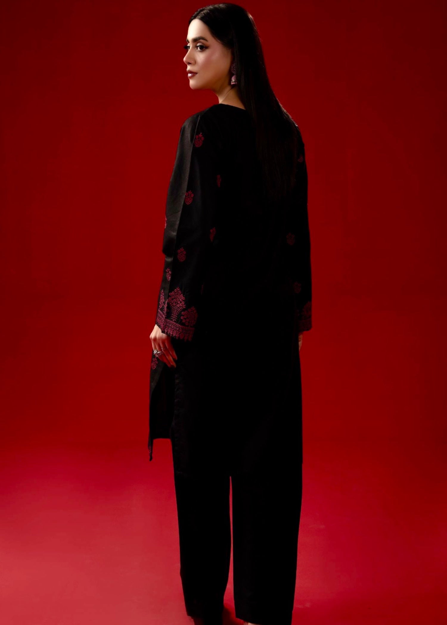 Zeenat & Zoha Blossom Women 2pcs