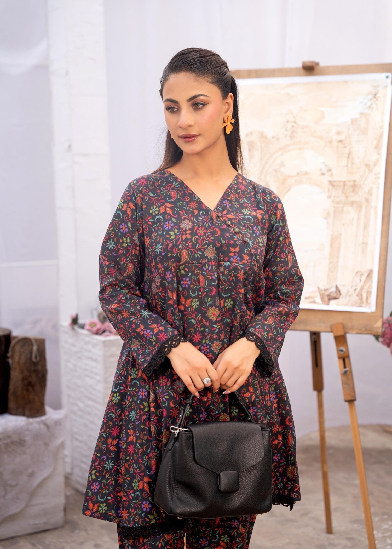 B.K Clothings Noir Grace Women 2pcs