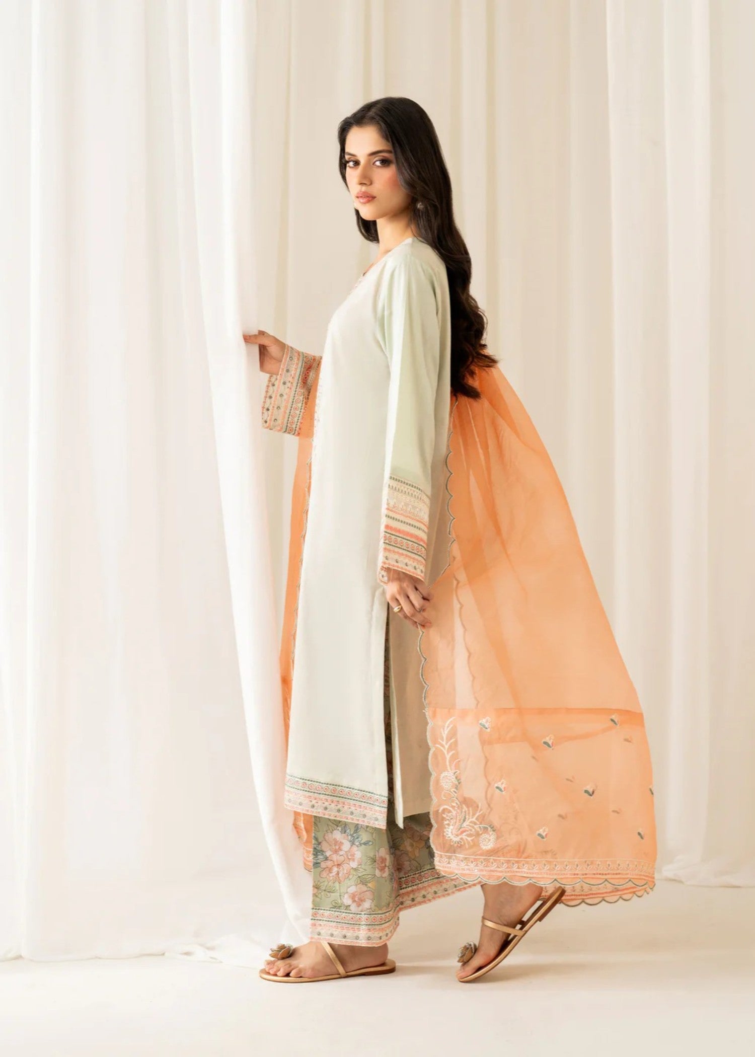 Garnet Clothing Saibah Women 2pcs