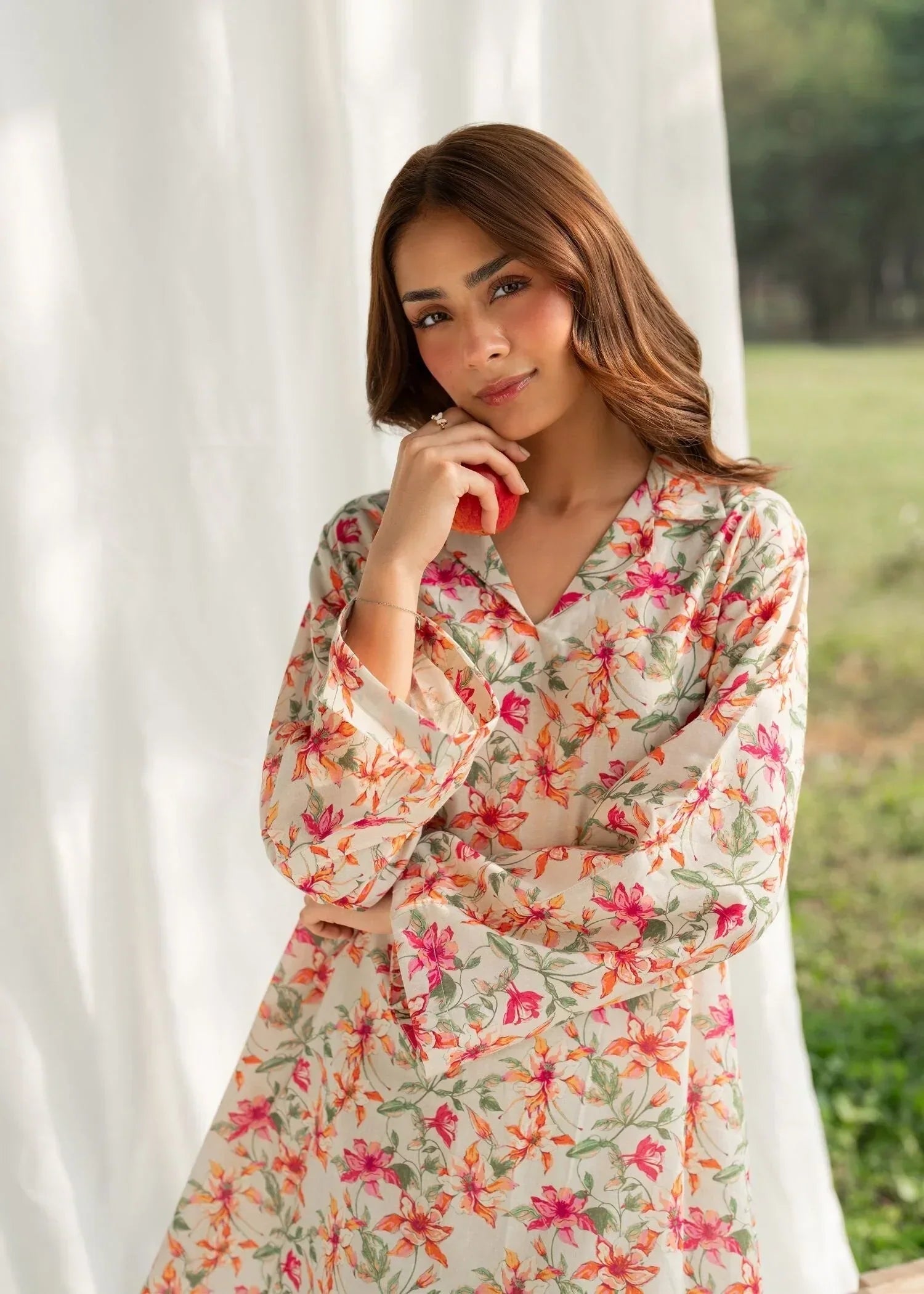 Garnet Clothing Juniper Women 1pcs