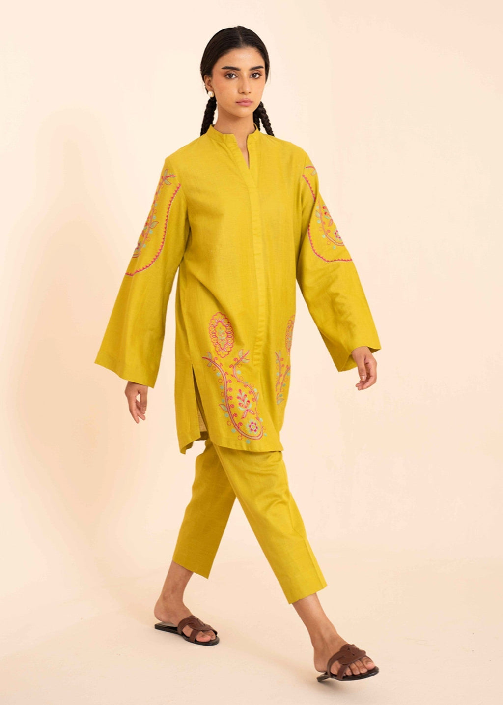 Kiara Eten Women 2pcs