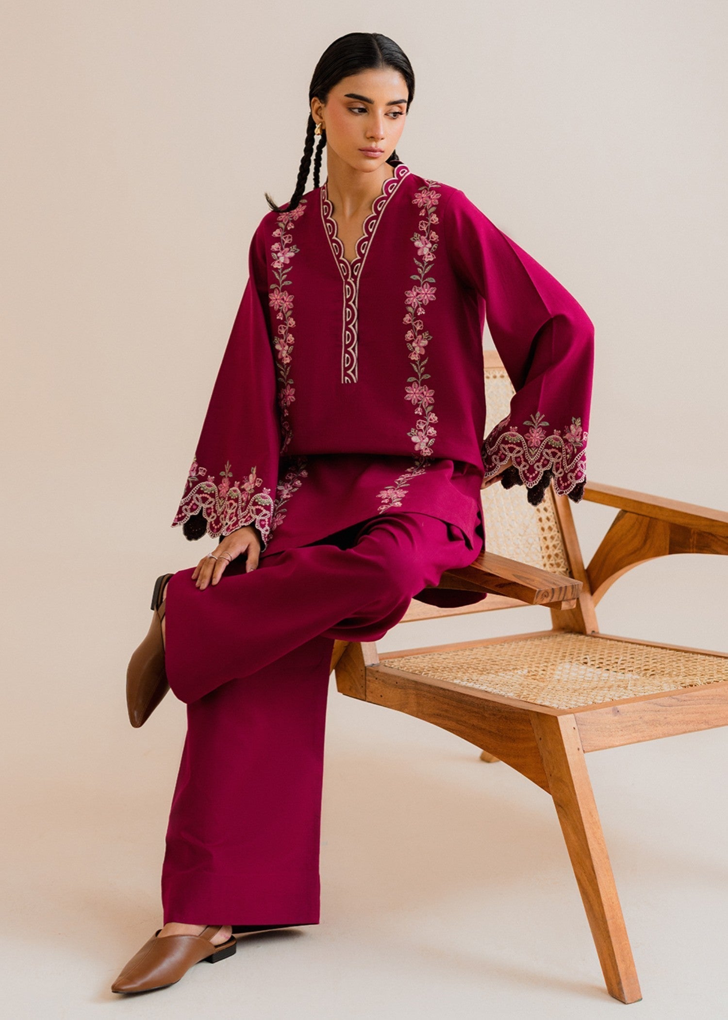 Kiara Nexia– Embroidered Co ords Khaddar Set Women 2pcs